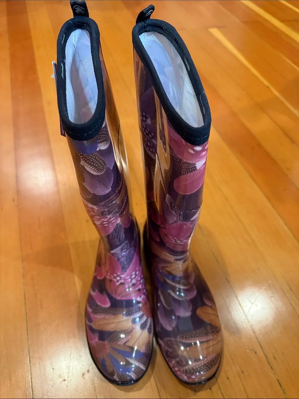 New! Kamik rainboots